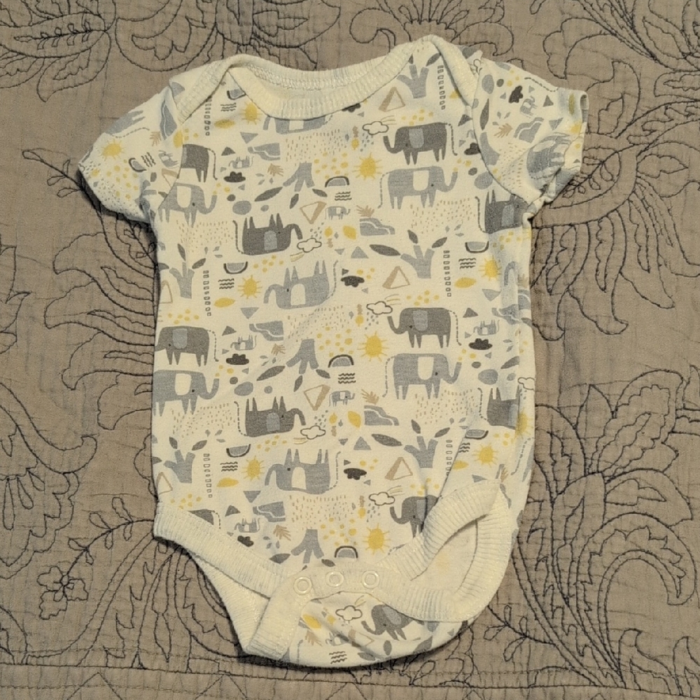 Chick Pea Elephant Print Bodysuit - Cream and Gray